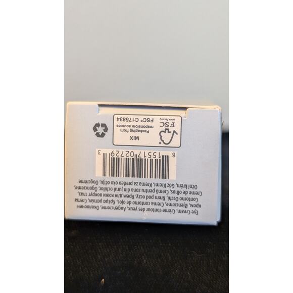 First Aid Beauty Hydrating Eye Cream with Hyalouronic Acid New in Unopened Box - Picture 5 of 8